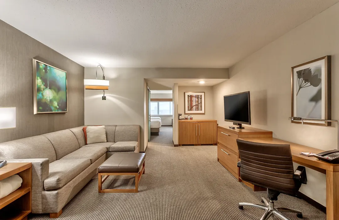 Hyatt Place Minneapolis/Downtown-1
