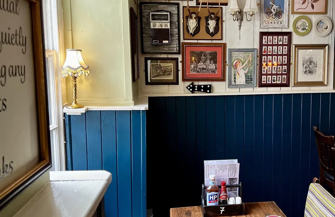 The Crown And Cushion-1