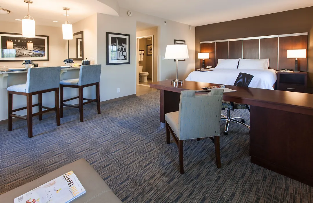 Hampton Inn & Suites Chapel Hill/Carrboro-1