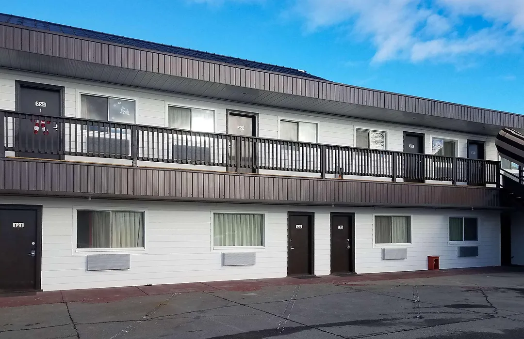Motel 6 Cranbrook-1