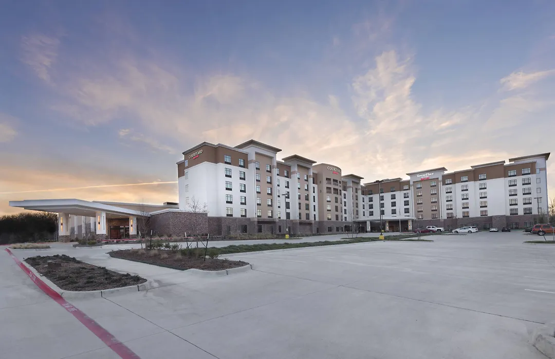 Courtyard By Marriott Dallas Dfw Airport North/Grapevine-1
