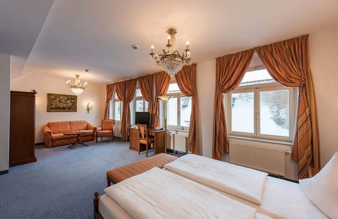 Hotel Goldener Loewe-1