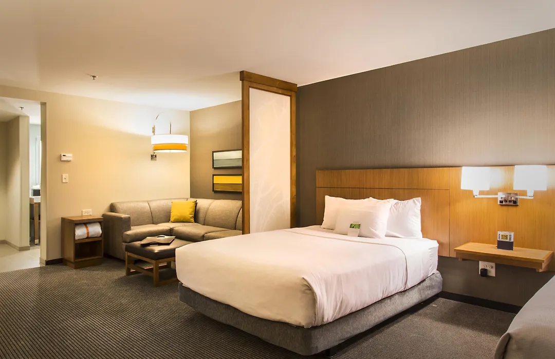 Hyatt Place Charlottesville-1