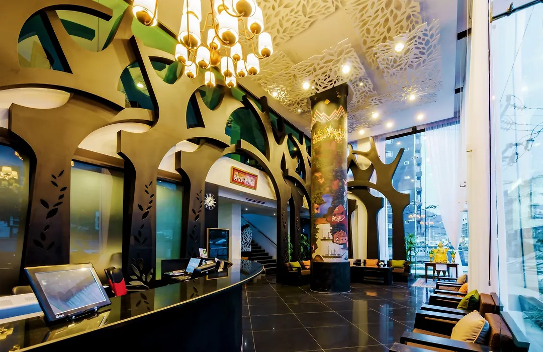 Raha Grand Hotel-1