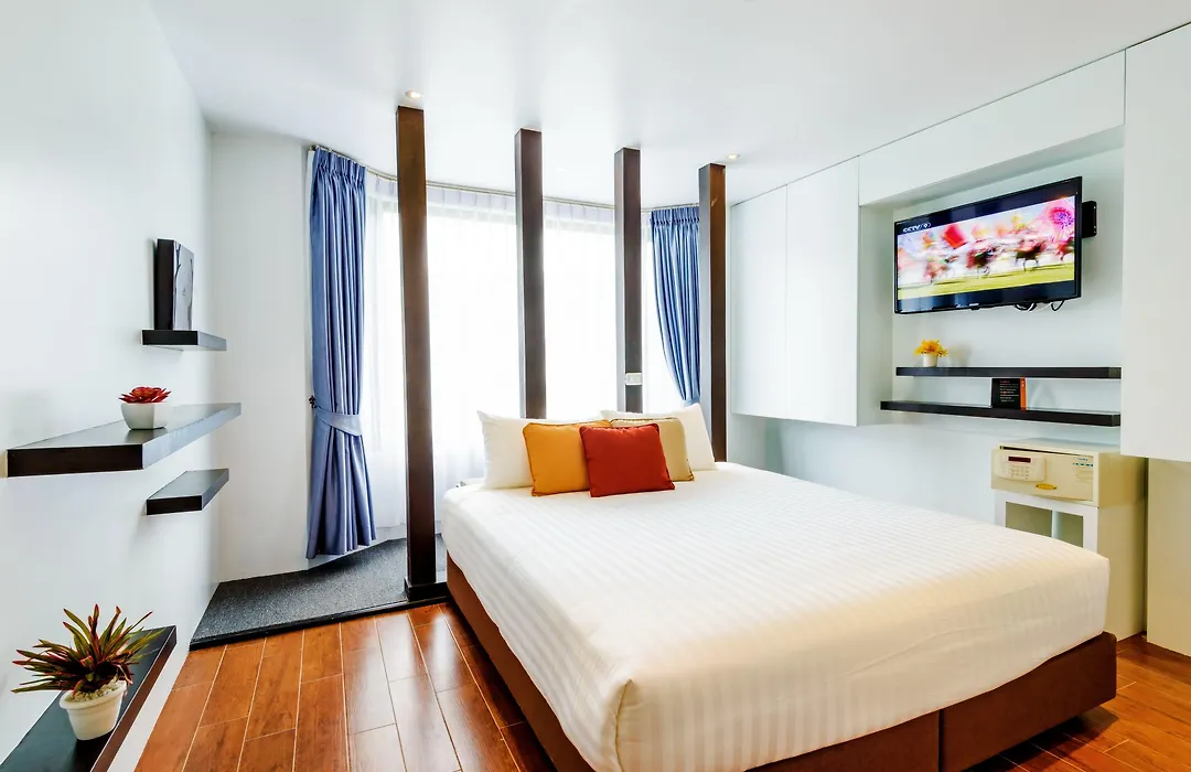 Raha Grand Hotel-1