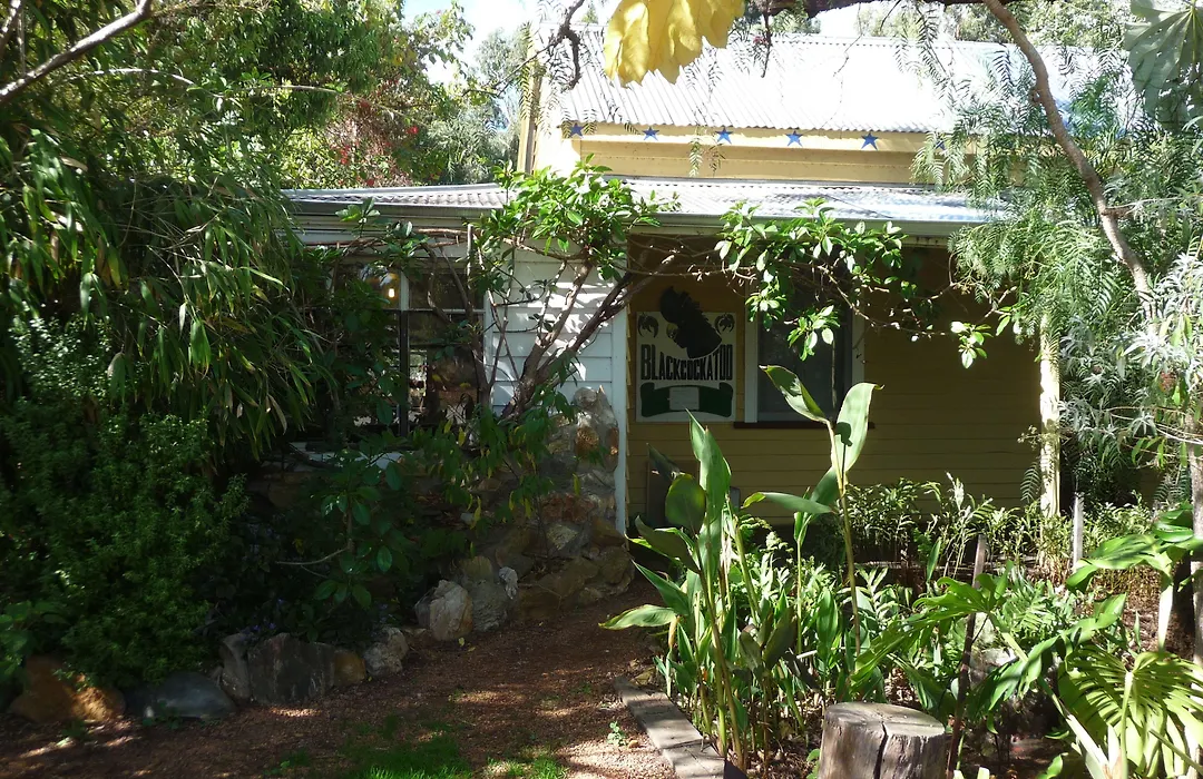 Black Cockatoo Lodge-1