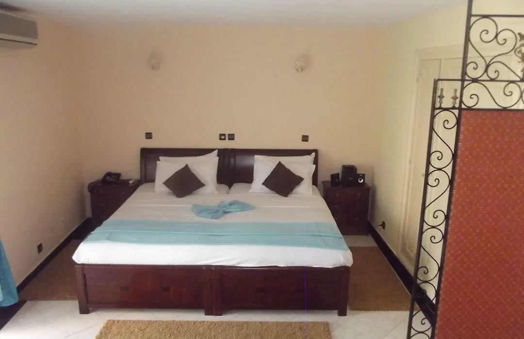 Hotel Al Kabir-1