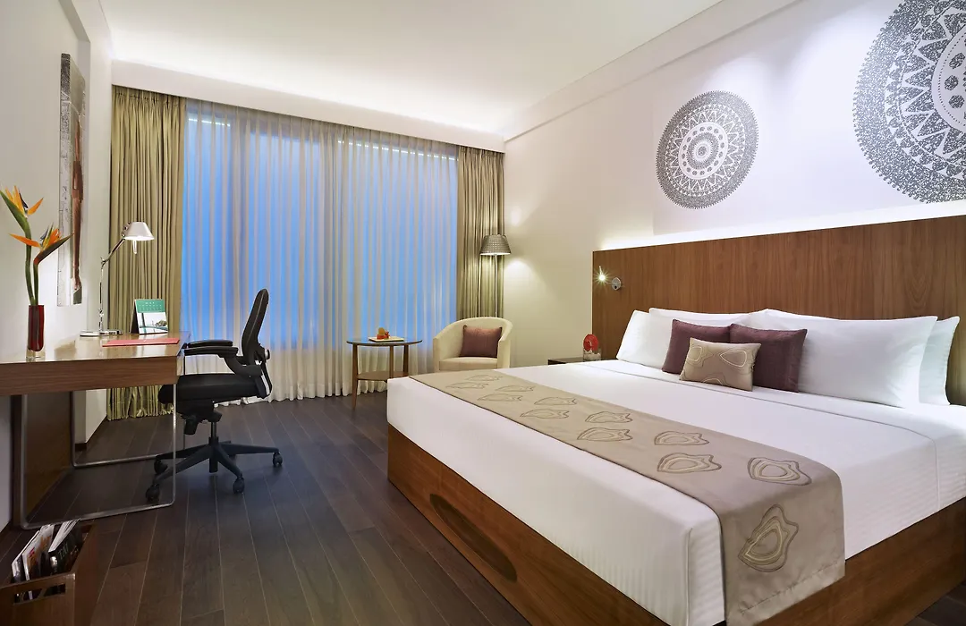 Vivanta Chennai It Expressway Omr-1