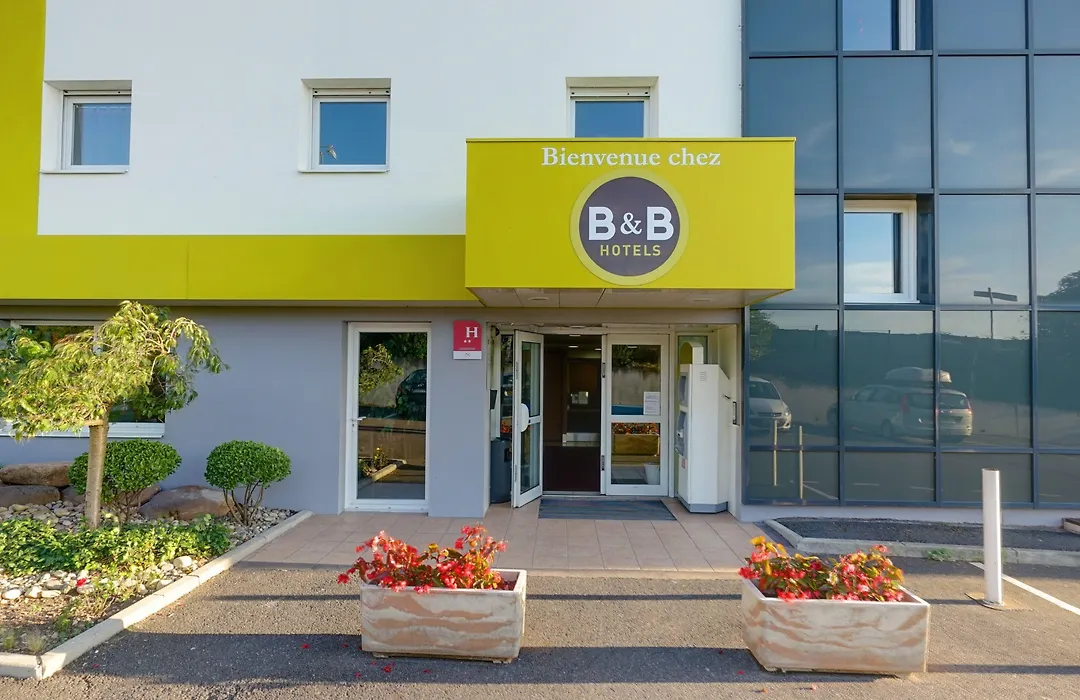 B&B HOTEL Saint-Etienne Monthieu-1