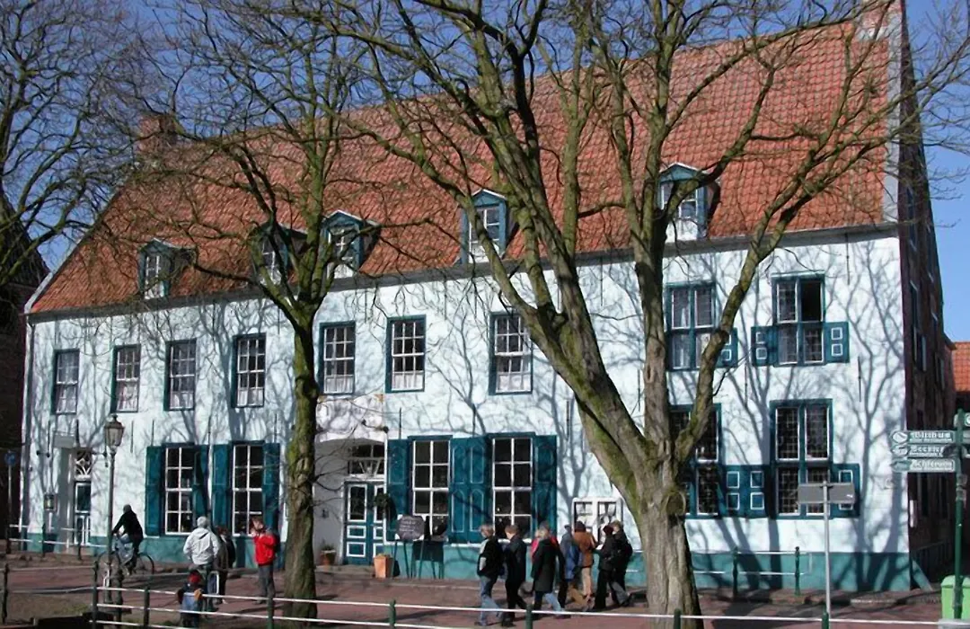 Hohes Haus-1
