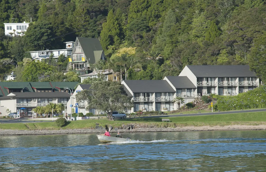 Breakwater Motel-1