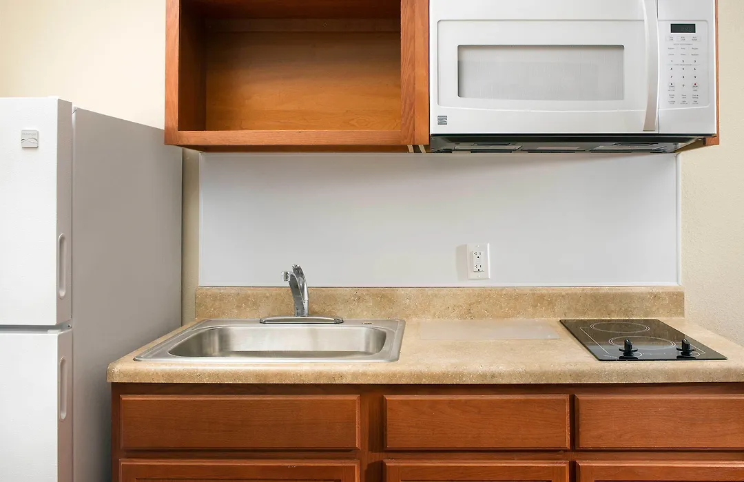 Woodspring Suites College Station-1