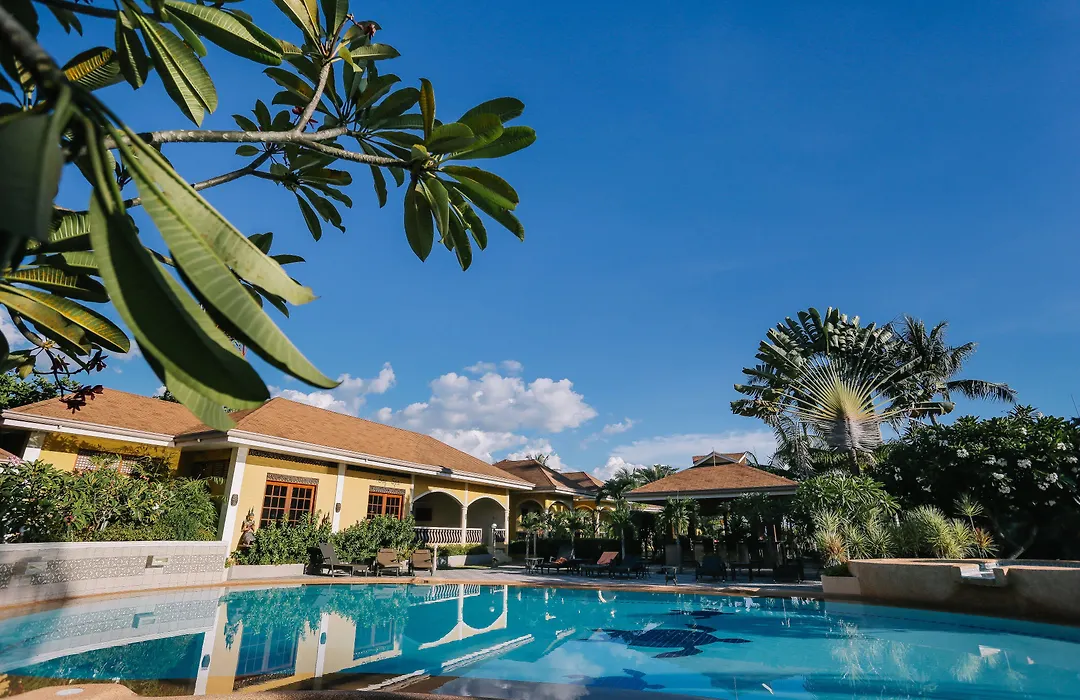 Turtle Bay Dive Resort-1