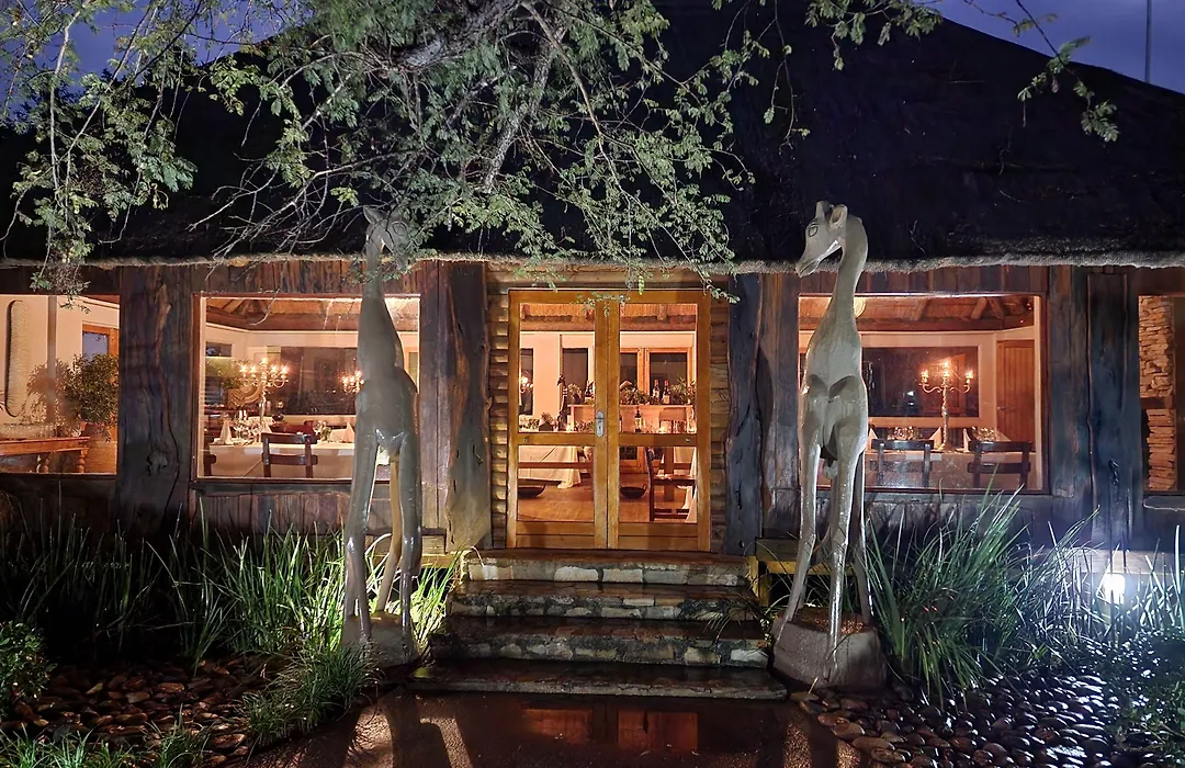 Karongwe River Safari Lodge-1