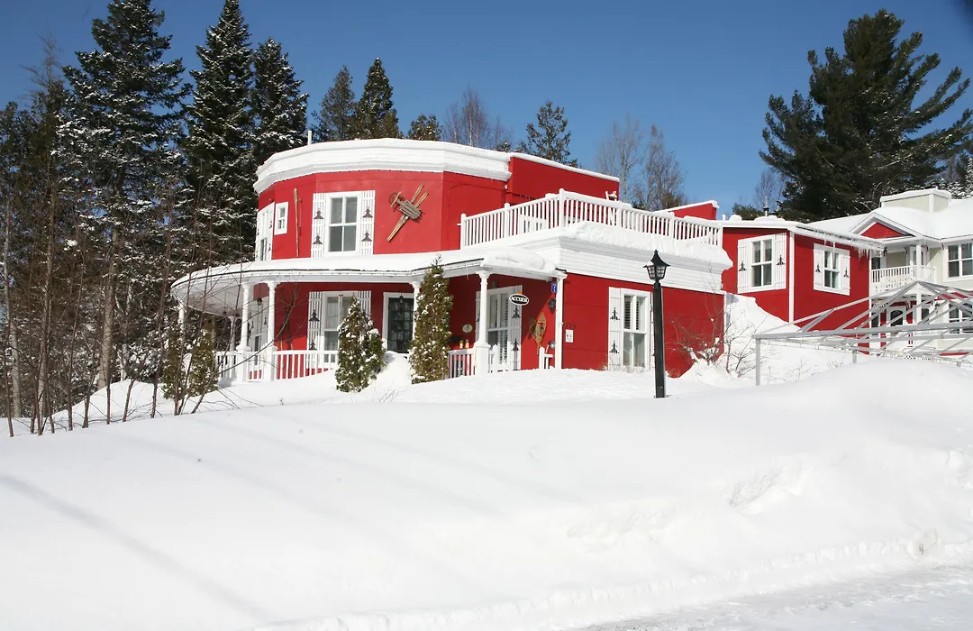 Auberge De La Tour Du Lac-1