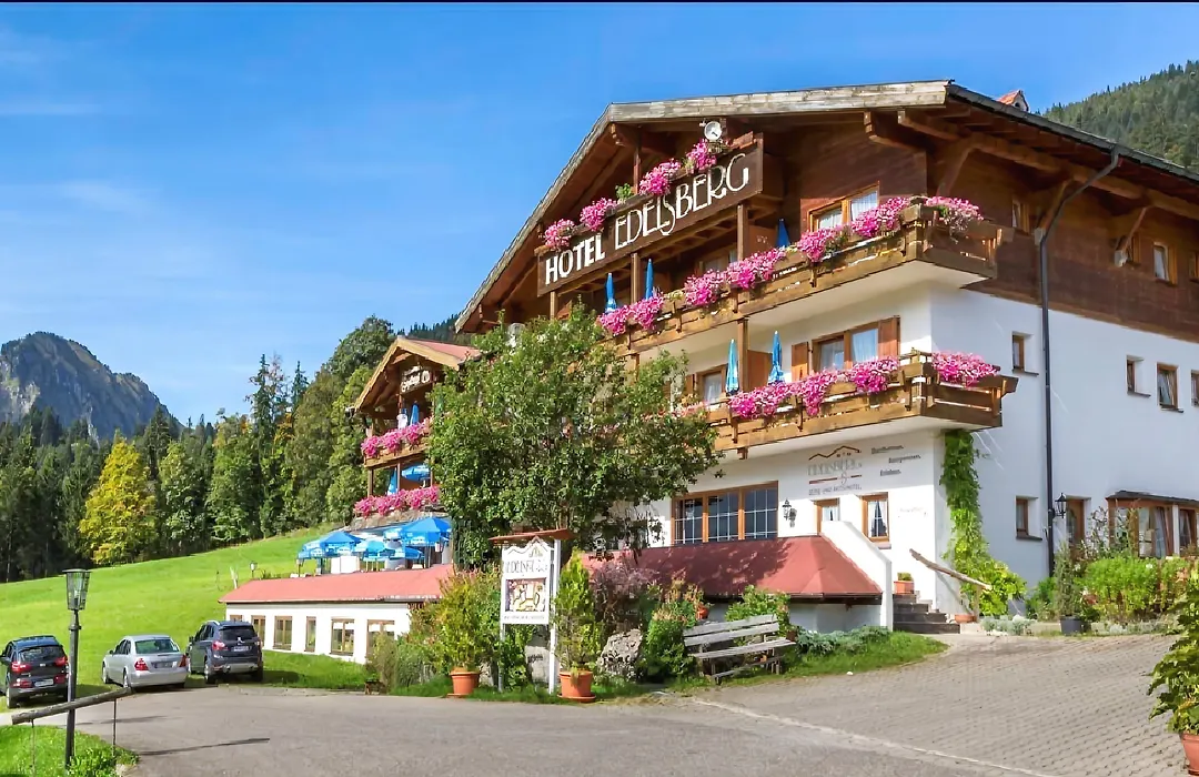 Berg- und Aktivhotel Edelsberg GmbH-1