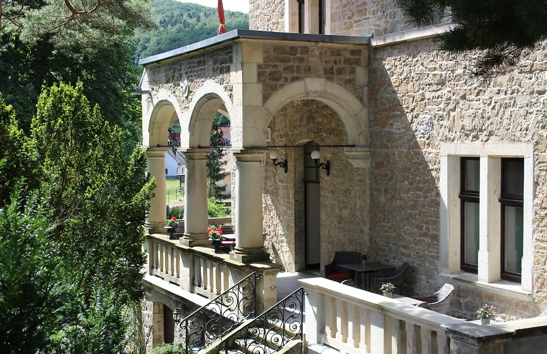 Schlosshotel Stecklenberg-1
