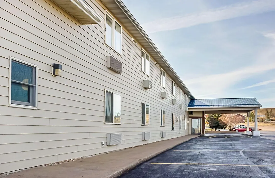 Oyo Hotel Shelby Mt Hwy 2 & I-15-1