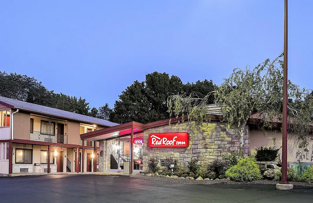 Red Roof Inn Lancaster Strasburg-1