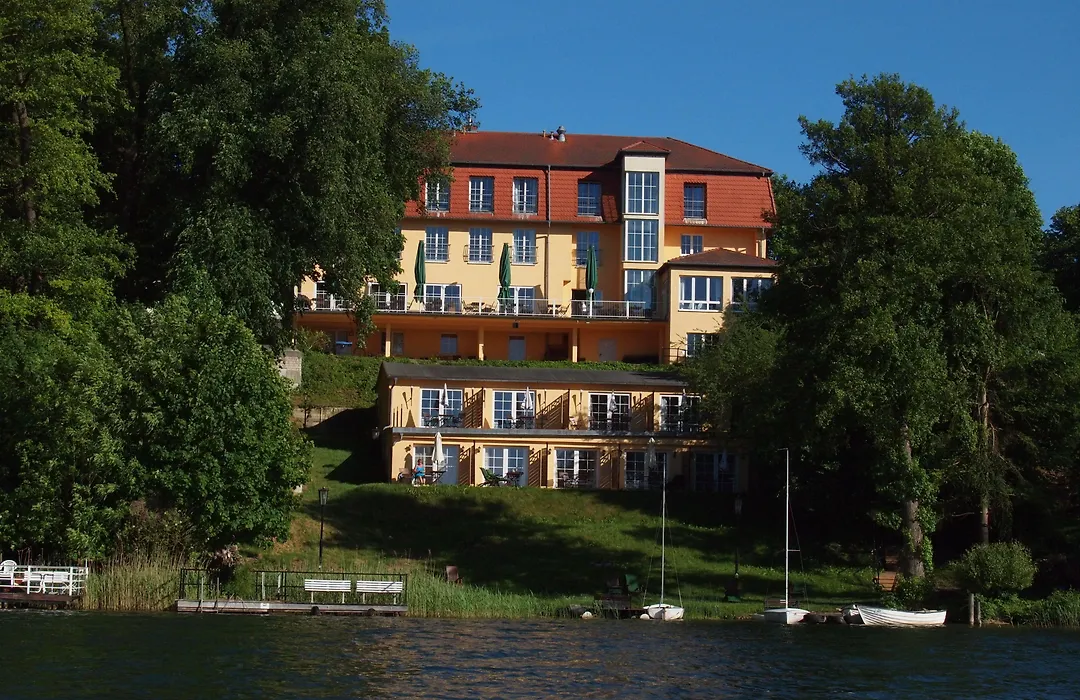 Strandhotel Vier Jahreszeiten Buckow-1