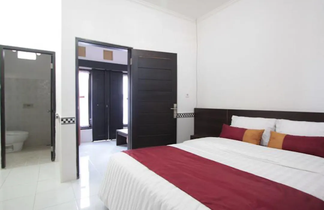 Bakung Sunset Hotel-1