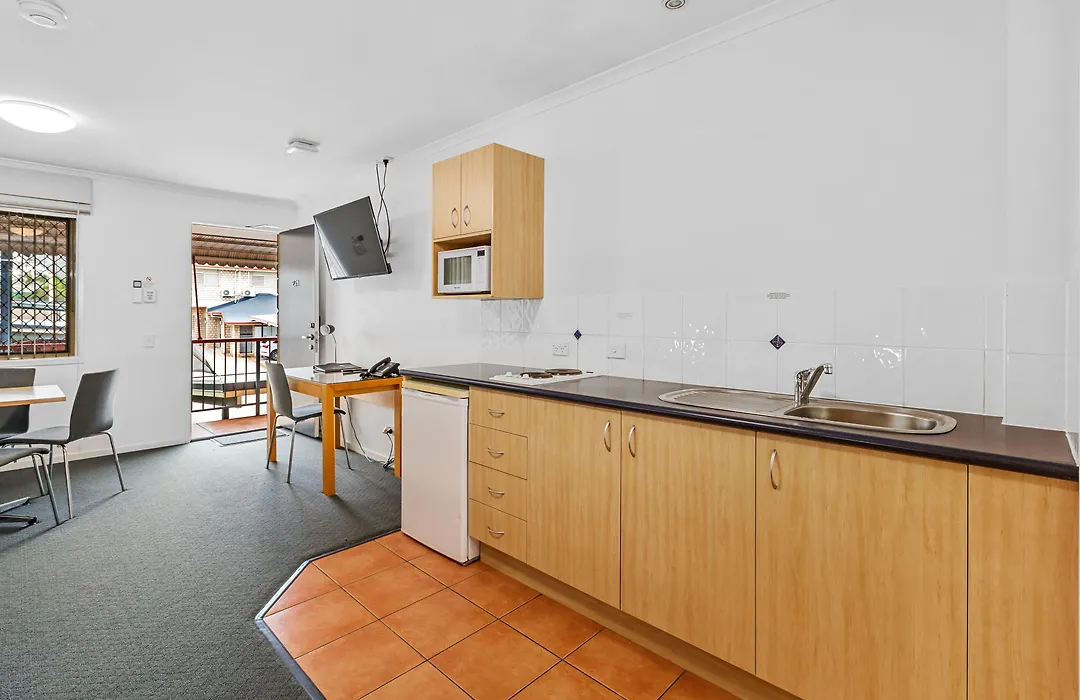 Browns Plains Motor Inn-1