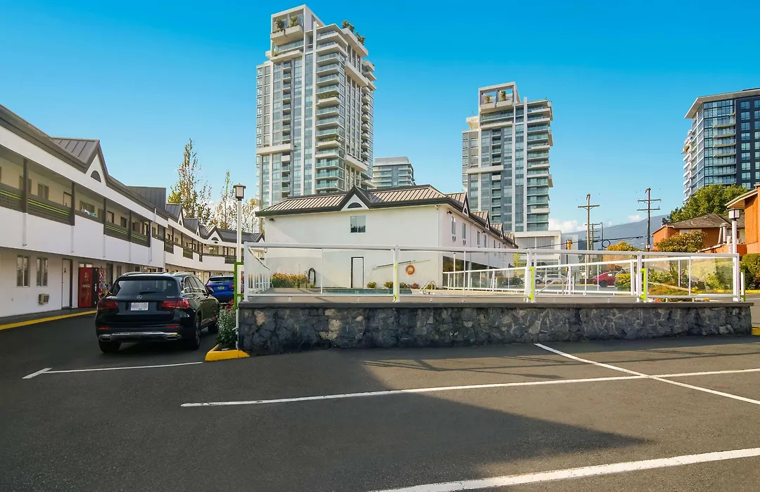 Surestay By Best Western North Vancouver Capilano-1