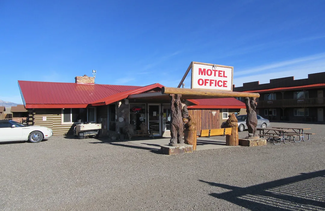 Big Bear Motel-1