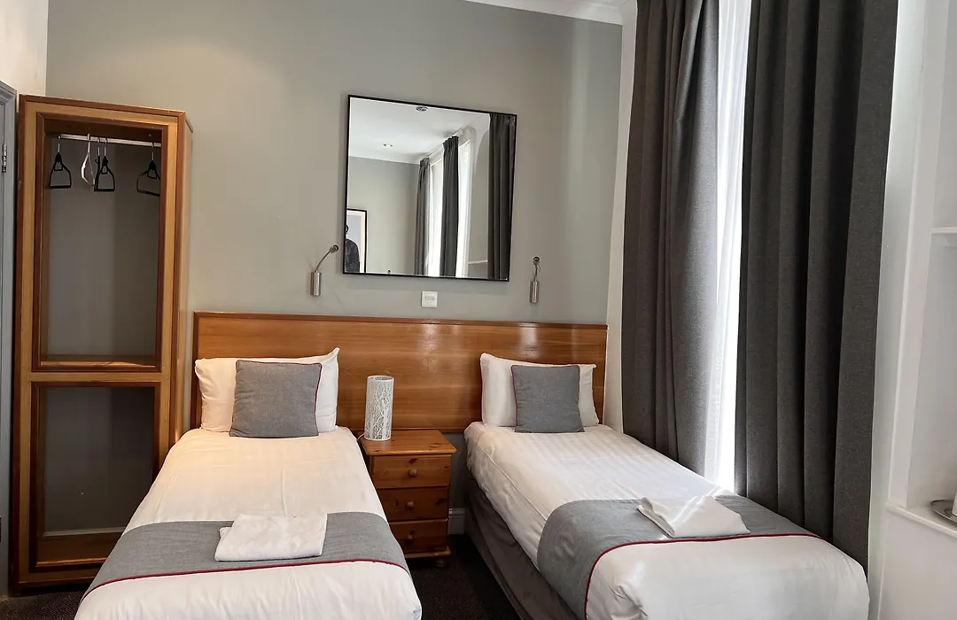 Apollo Hotel Kings Cross-1