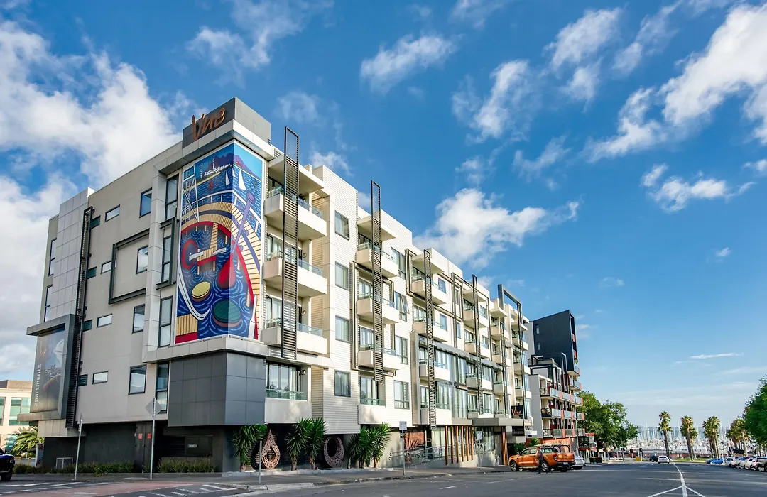 Oaks Vue Suites Geelong-1