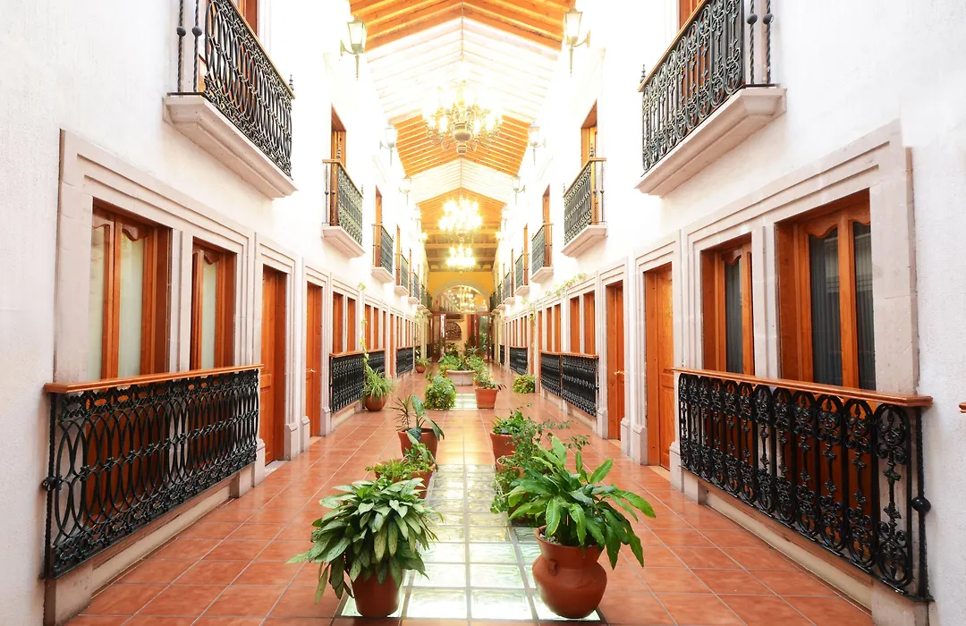 Mision Patzcuaro Centro Historico-1