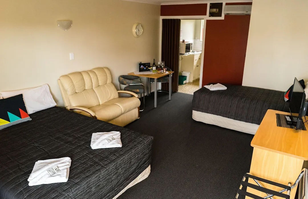 Ascot Motor Lodge-1