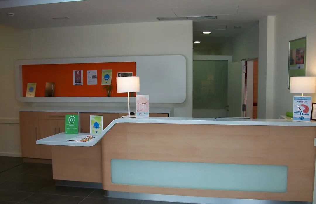 Ibis Budget Girona Costa Brava-1