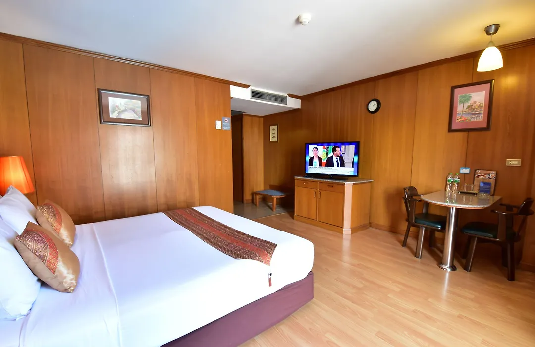 Dynasty Inn Pattaya-1
