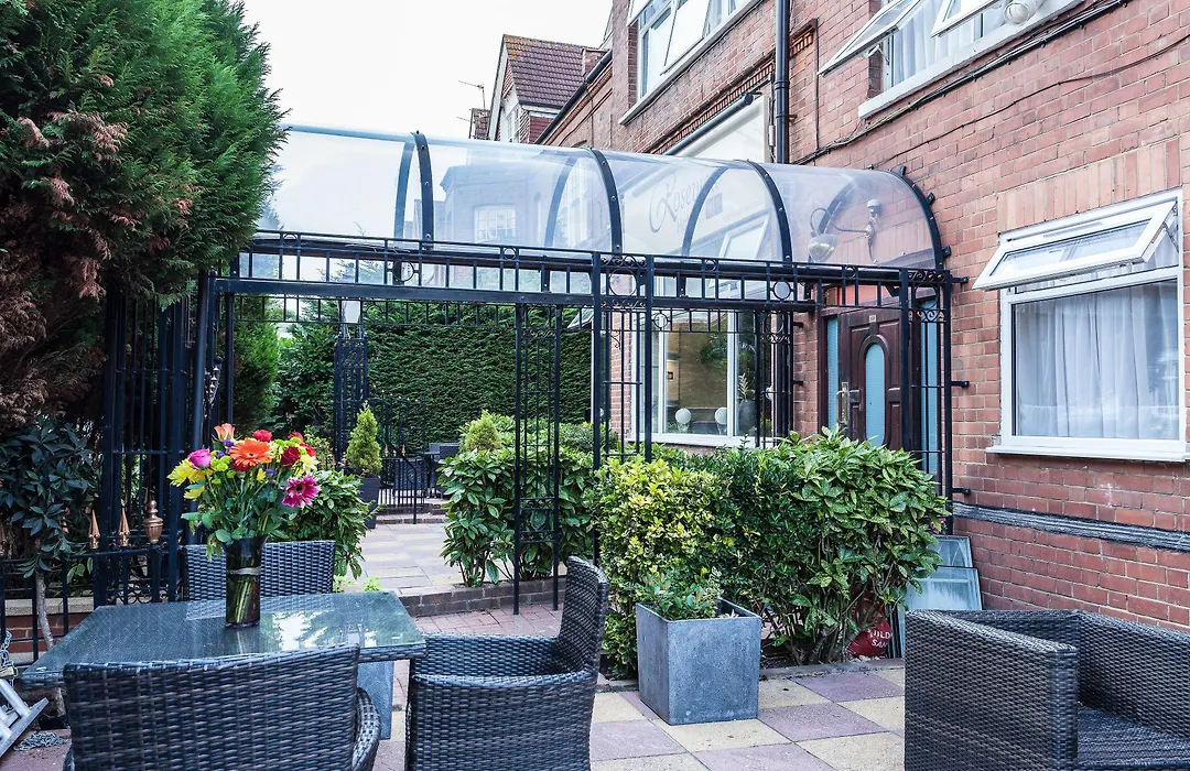 Roseview Alexandra Palace Hotel-1
