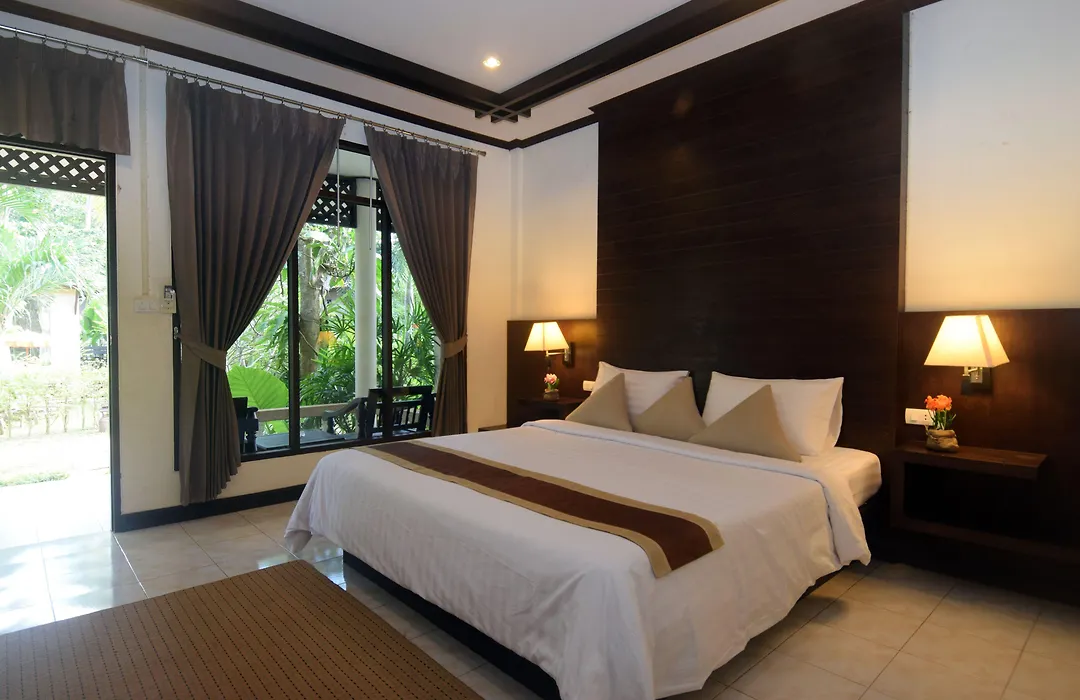 Clean Beach Resort-1