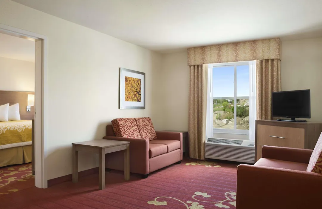 Days Inn & Suites By Wyndham Belmont-1