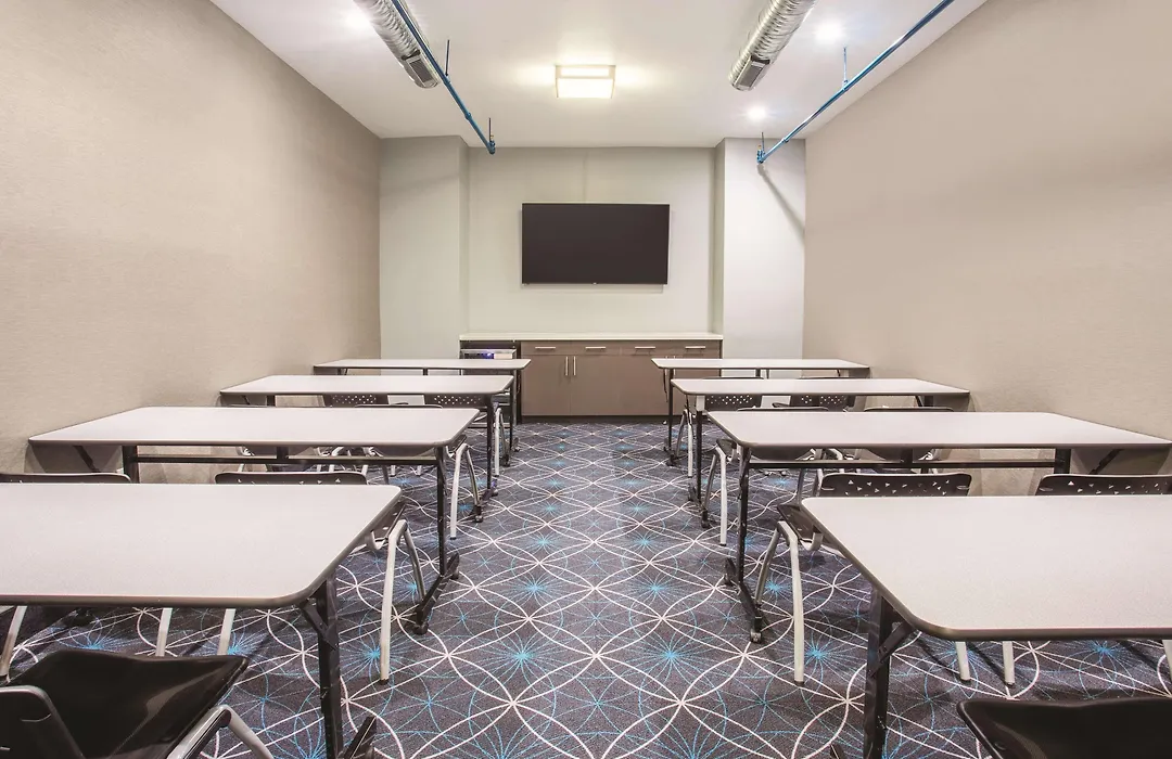 La Quinta By Wyndham Inner Harbor Downtown-1