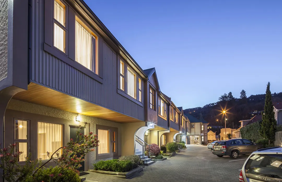 Amross Motel-1