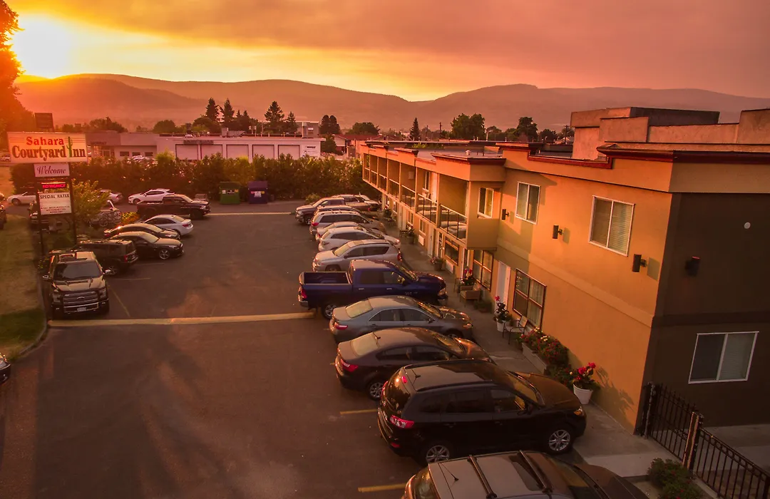 Sahara Courtyard Inn Penticton-1