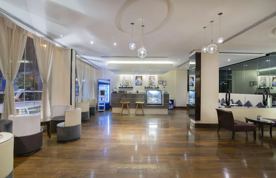 Golden Tulip Dammam Corniche Hotel-1