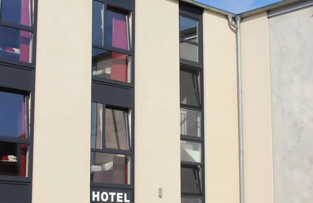 Arena Hotel-1