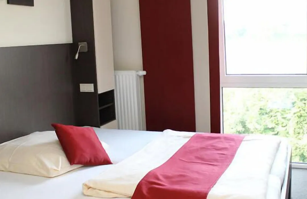 Arena Hotel-1