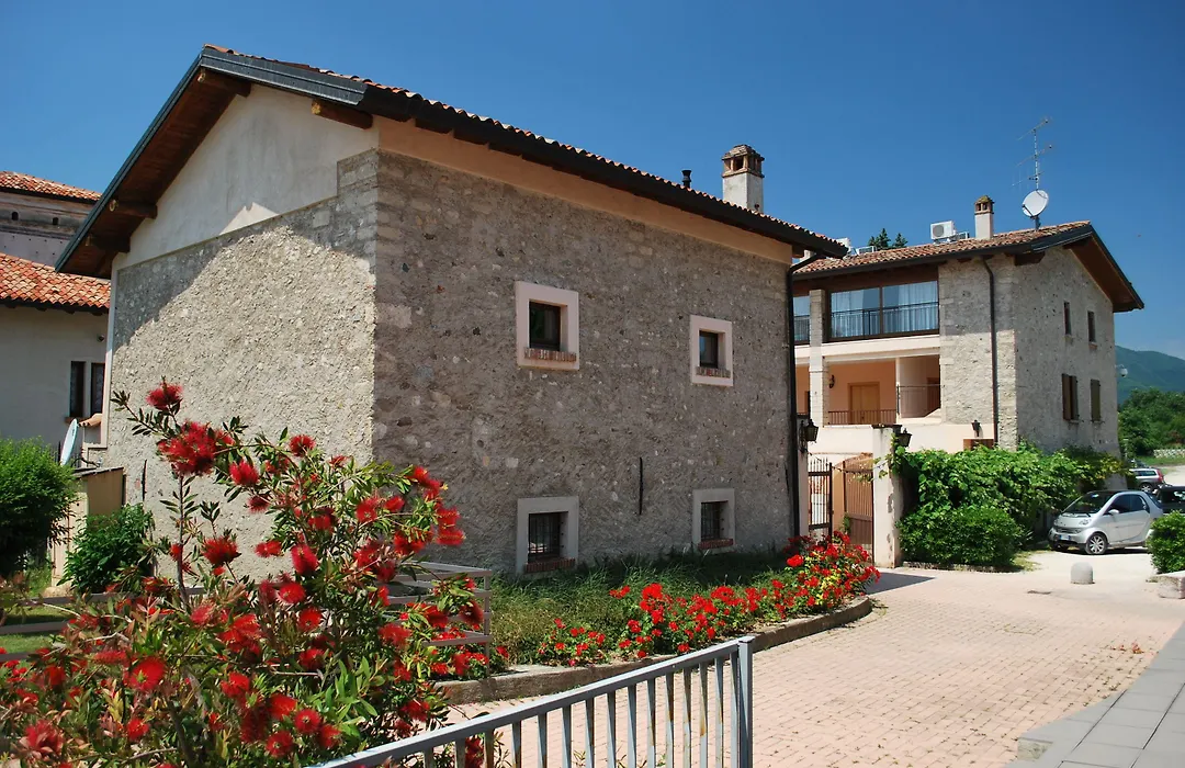 Il Colombaro-1