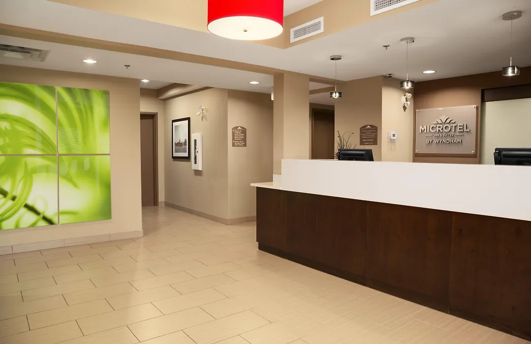 Microtel Inn & Suites By Wyndham Blackfalds-1