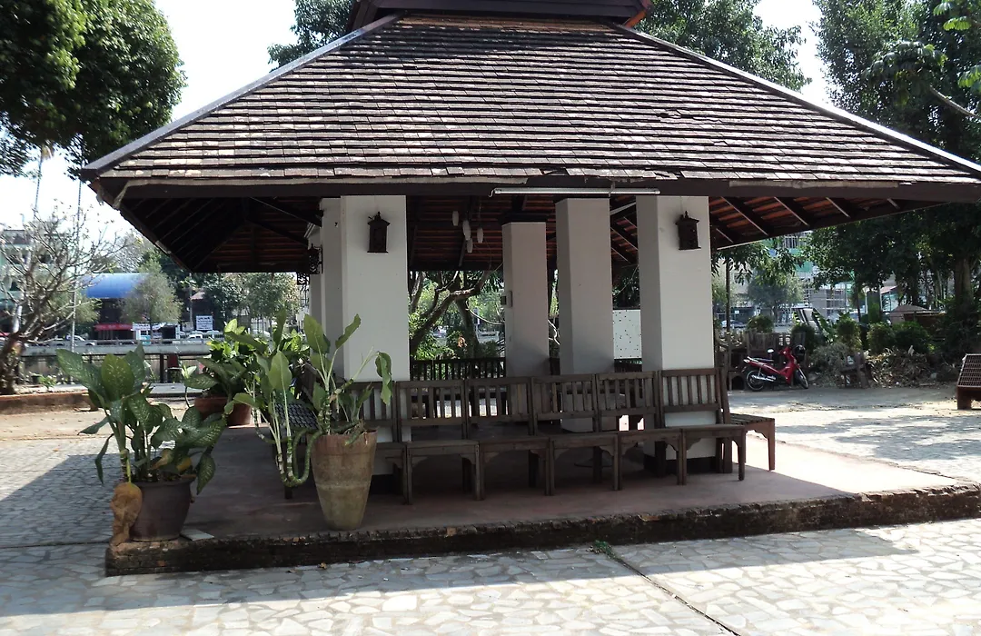 Diamond River Ping Petch-Ngam Hotel-1