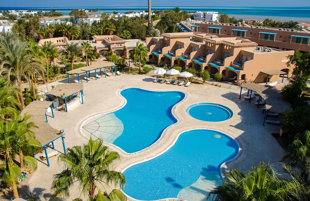 Club Paradisio (Adults Only)-1