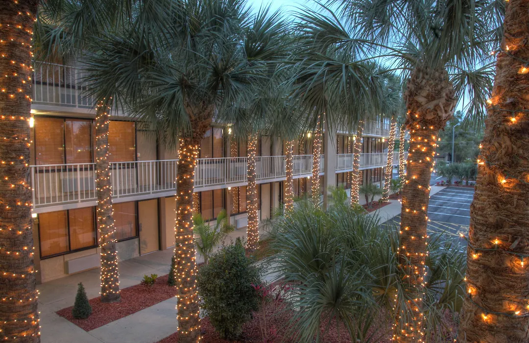 Park Royal Orlando-1