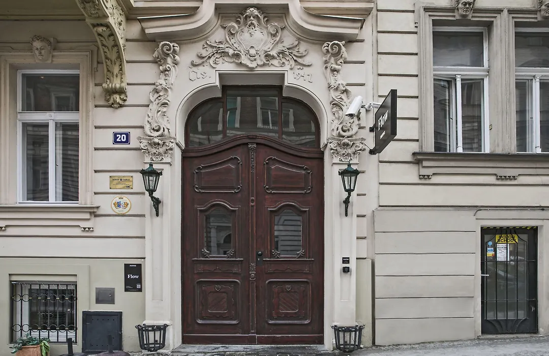 Numa Prague Flow-1