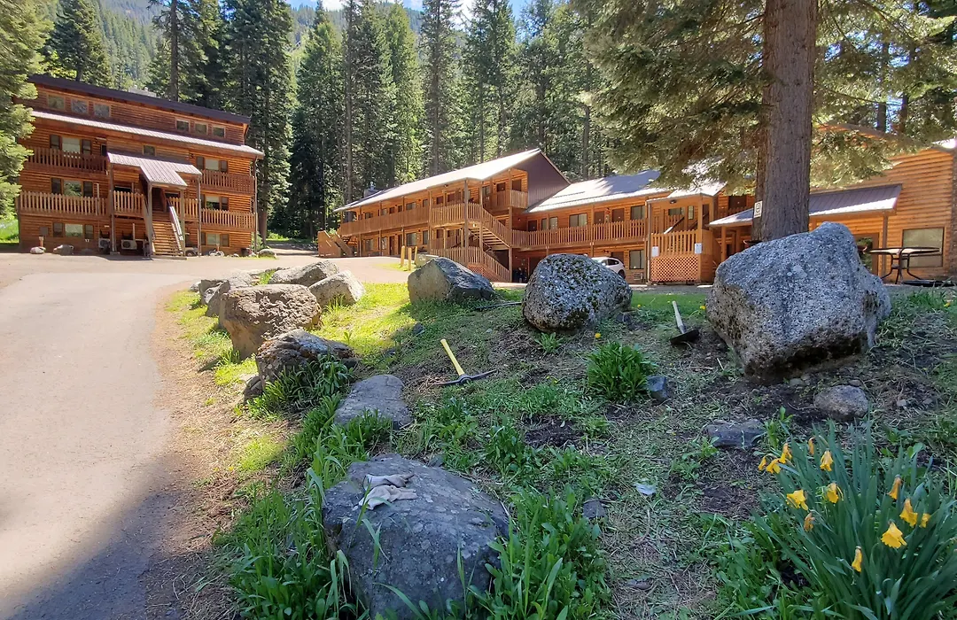 Eagle Cap Chalets-1